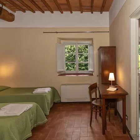 Casa Diocesana Di * Lucca