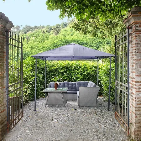 Casa Diocesana Di * Lucca